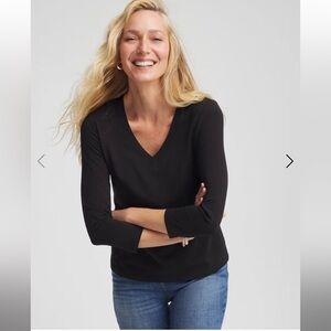 Chico's Black 3/4 Sleeve V-Neck Top